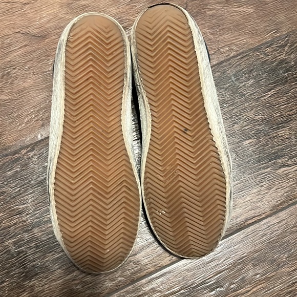 Minimally worn Metallic Golden Goose Sneakers - Picture 3 of 4